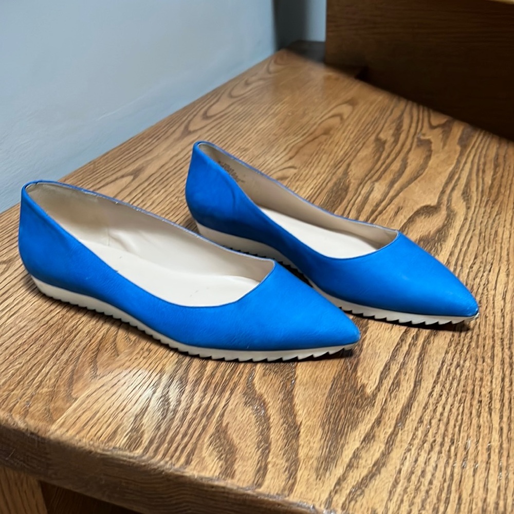 Nine West flats
